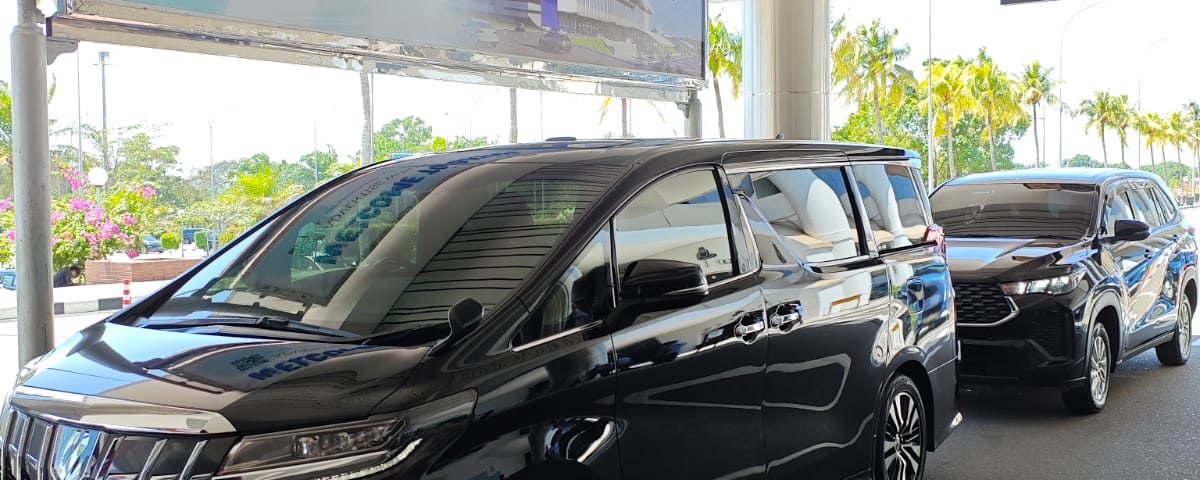 Pilihan Utama Rental Mobil Mewah untuk Kunjungan Kerja VVIP di Batam