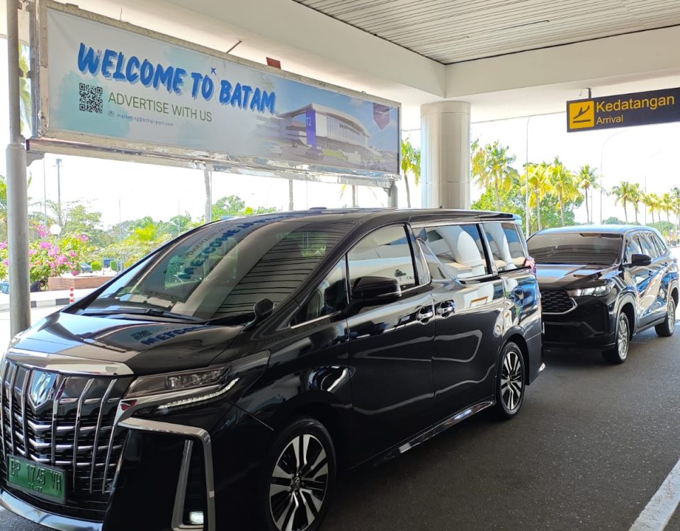 Pilihan Utama Rental Mobil Mewah untuk Kunjungan Kerja VVIP di Batam